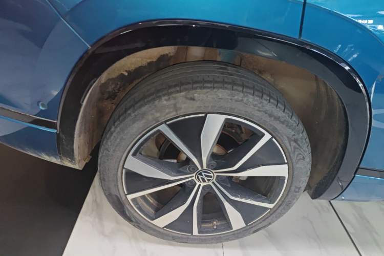 Used Volkswagen Tayron 2023 380TSI Four-Wheel Drive R-Line Pro Smart Edition Exterior 5