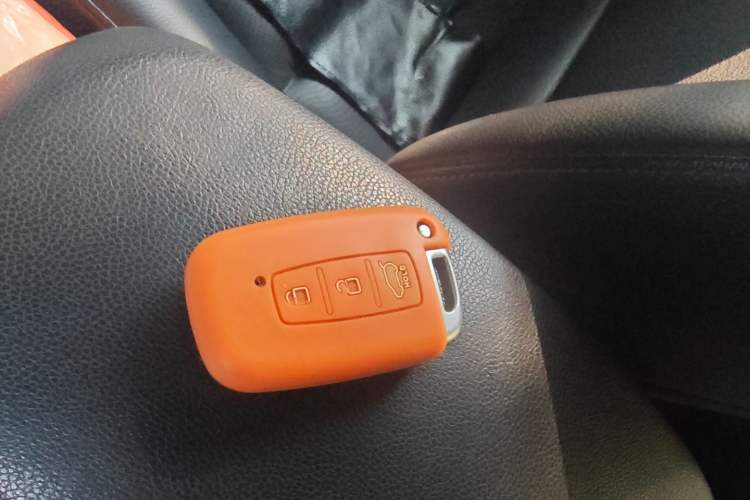 Used Hyundai Elantra (5th Generation / Langdong) 2012 1.6L Automatic Prestige Model