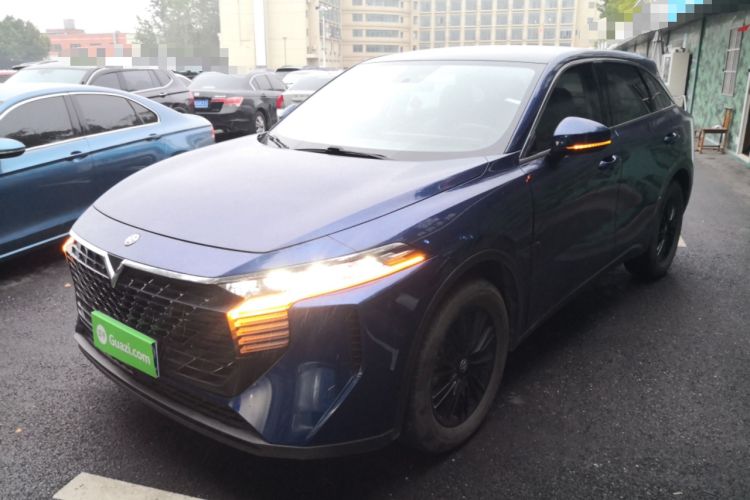 Used Venucia V 2021 260T Idol Edition