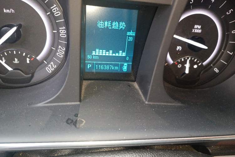 Used Buick GL8 2018 28T Luxury Model China VI Standard
