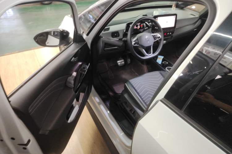 Used Volkswagen ID.3 2024 Outstanding Edition Driver Seat