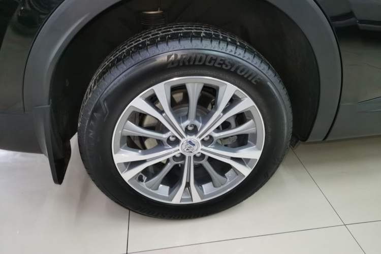 Used Buick Envision 2022 Encore Plus 652T Five-Seat Luxury Model
