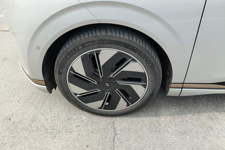 Used Dongfeng eπ eπ008 2025 210 Ultra LikeYi Edition 5-Seater
