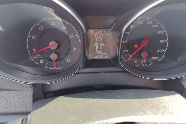 Used Chery Tiggo 5 2014 2.0L CVT Family Deluxe Edition