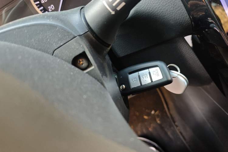 Used Nissan Sylphy 2016 1.6 XL CVT Luxury Edition Vehicle Key