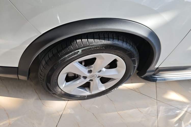 Used Nissan Qashqai 2019 2.0L CVT Smart Enjoyment Version Left Front Wheel Hub