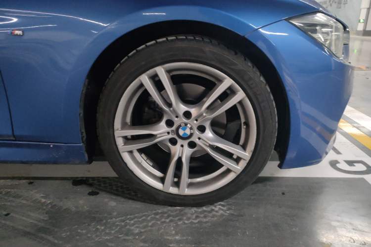 Used BMW 3 Series 2018 320Li Leading Model M Sport Package
