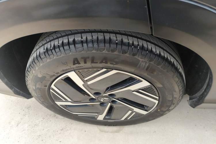 Used Wuling Xingguang S 2024 510 km Flagship Version Exterior 3