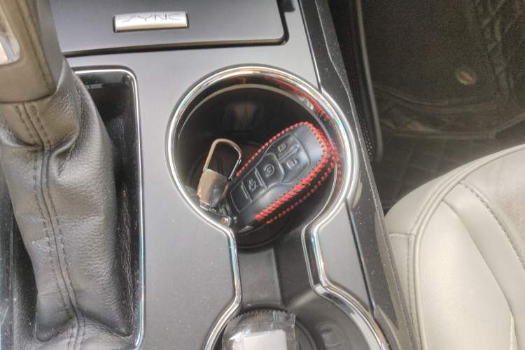 Used Ford Explorer 2017 3.5T Platinum Edition
