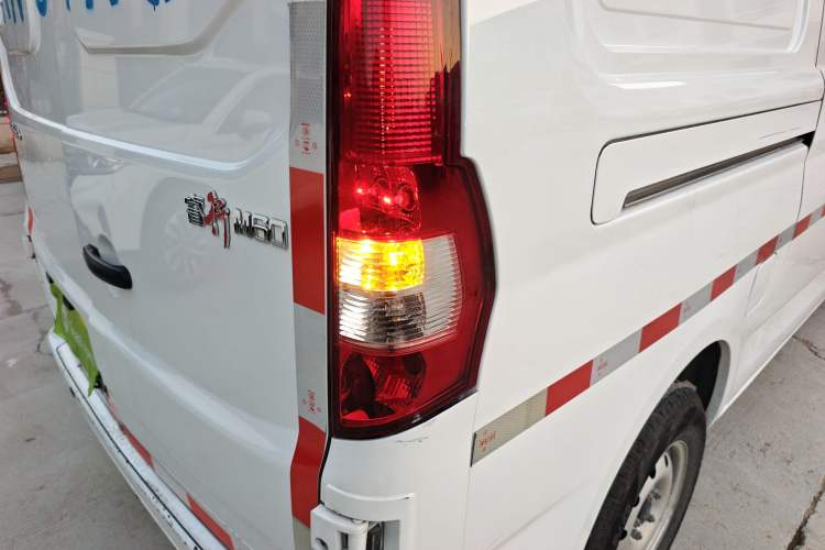 Used Chana Ruixing M60 2023 1.5L GDI Comfort Van 2-Seater
