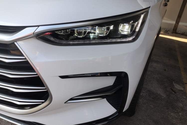 Used BYD Tang New Energy 2021 DM 2.0T Four-Wheel Drive High-Performance Luxury Model
