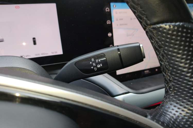 Used XPeng P7 2022 625E Gear Lever