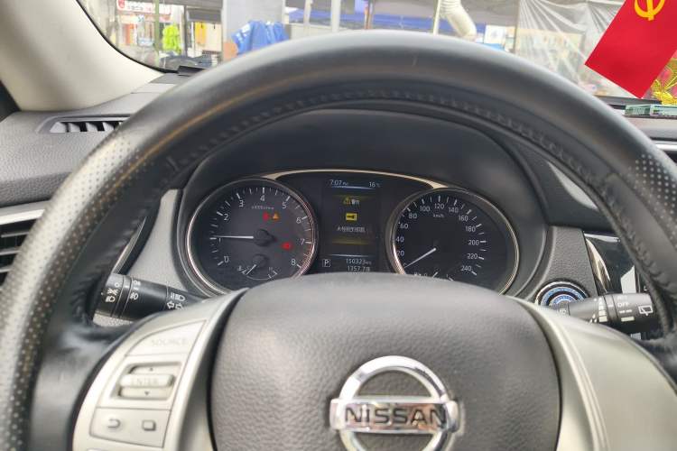 Used Nissan X-Trail 2014 2.0L CVT Comfort Edition 2WD Instrument Cluster