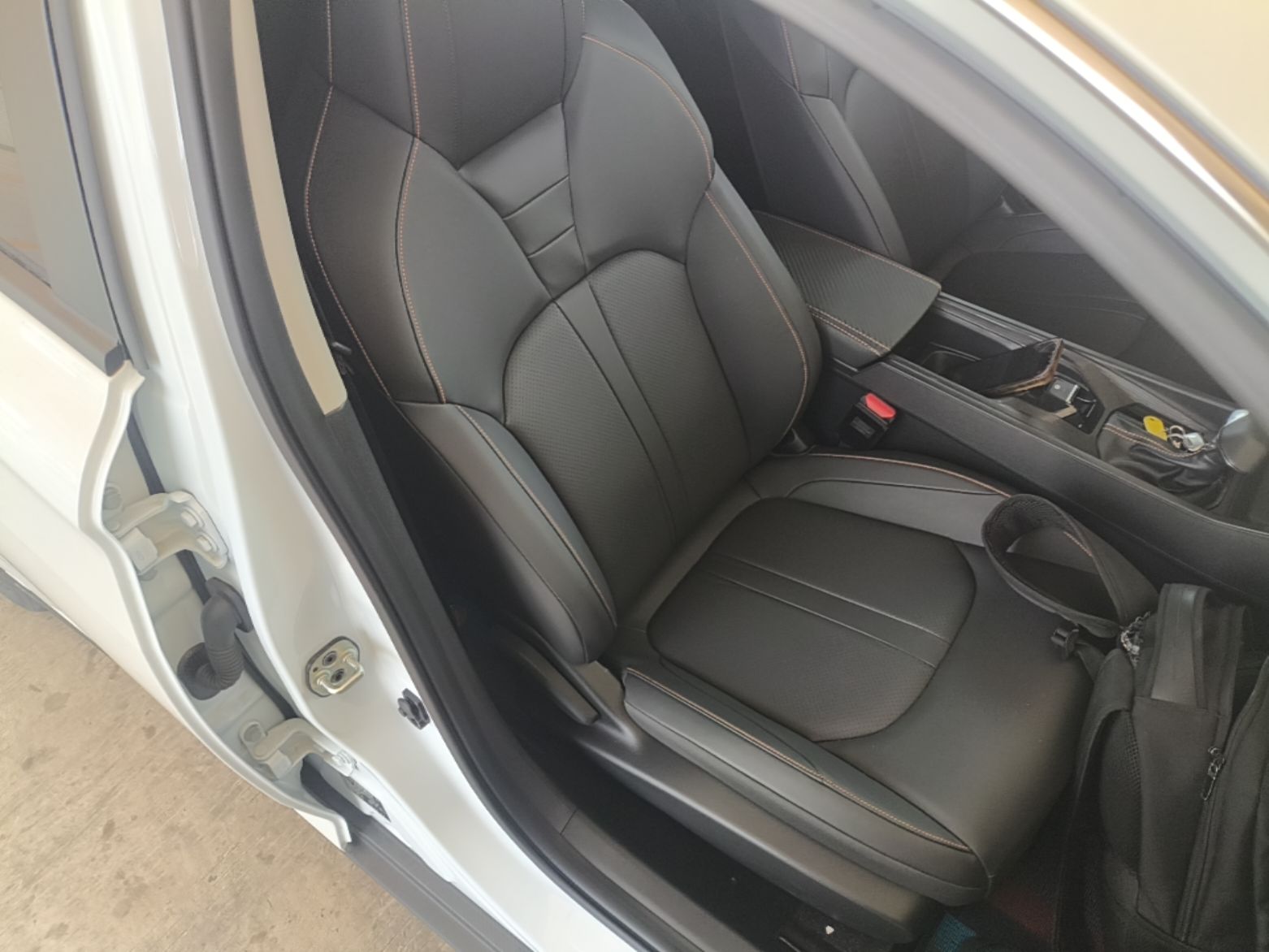 Dongfeng Aeolus Yixuan 2025 1.5L Automatic Luxury Version - Luxury — снимка 19