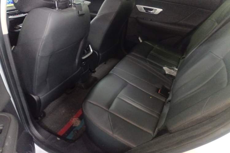 Used Dongfeng Aeolus Huge 2024 Mach Power 1.5T Luxury Model