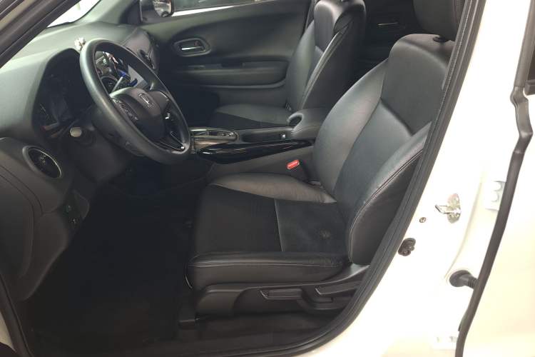 Used Honda XR-V 2021 1.5L CVT Comfort Version Left Front Seat