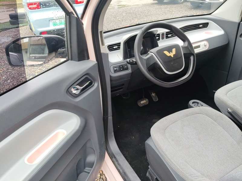 Used Wuling Hongguang MINIEV 2022 Macaron Premium Model – Lithium Iron Phosphate — 15