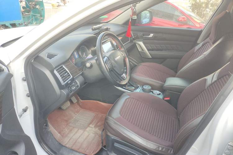 Used Haval H2 2016 Red-Label 1.5T Automatic Two-Wheel Drive Luxury Model