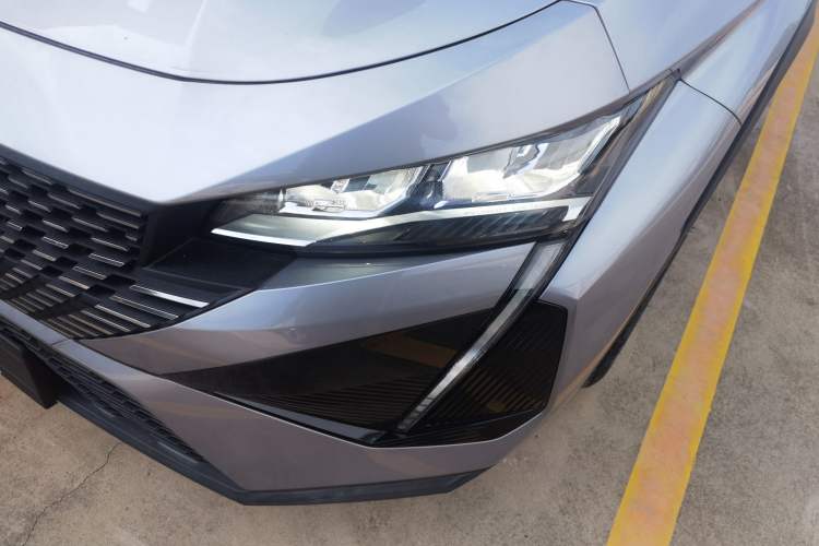 Used Peugeot 408X 2023 Gravity Edition
