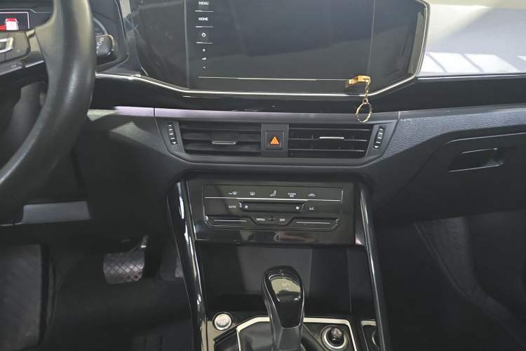 Used Volkswagen Tayron 2020 330TSI Two-Wheel Drive Luxury Smart Connectivity Version
