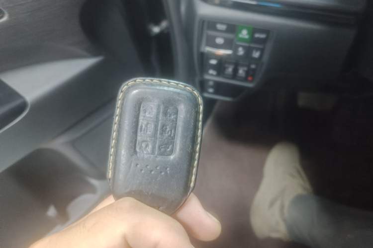 Used Honda Elysion 2022 2.0L eHEV Luxury Edition
