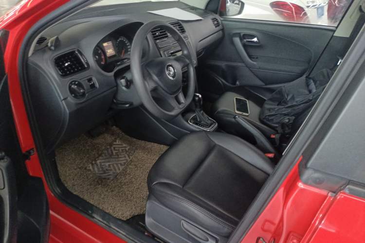 Used Volkswagen Polo 2016 1.4L Automatic Trendy Model
