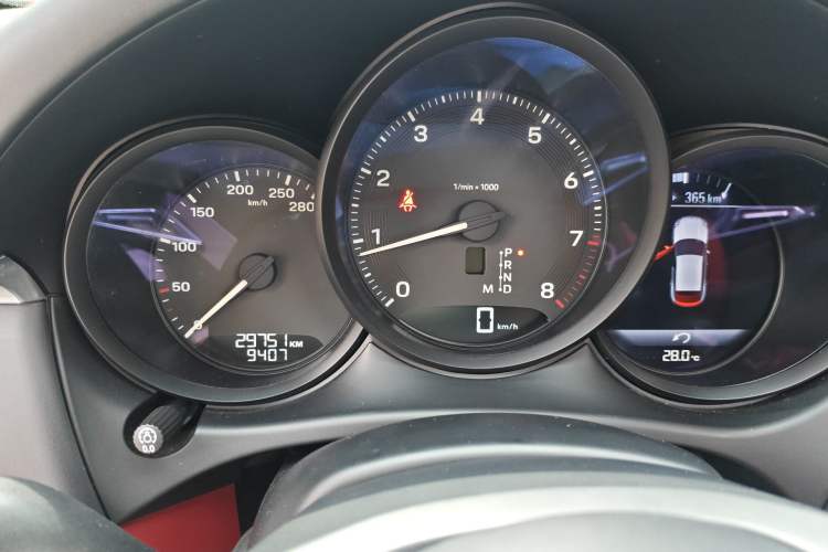 Used Porsche Macan 2024 Macan 2.0T