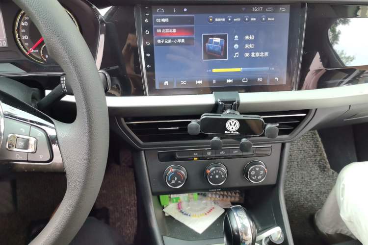 Used Volkswagen Lavida 2018 1.5L Automatic Comfort Edition China V Standard Audio And AC Panel