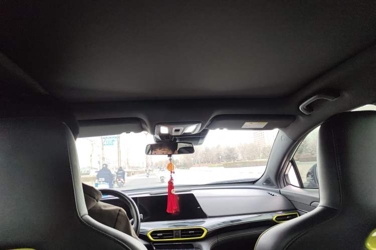 Used CHANGAN UNI-T 2022 1.5T Sport Edition Flagship Version Headliner