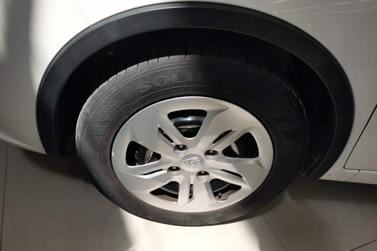 Used Baojun 310W 2017 1.5L Manual Comfort Version China VI Emission Standard