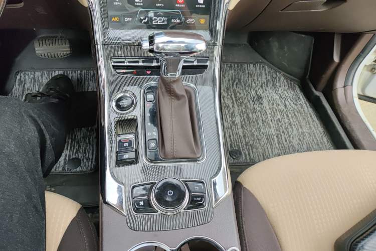 Used Leopaard CS9 2018 1.5T CVT Jinglang Model Gear Lever