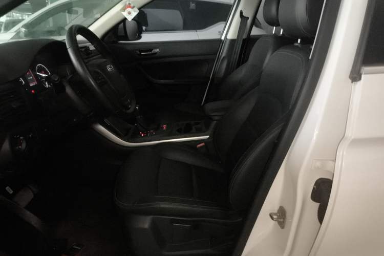 Used Qoros 5 2018 Revised Version 1.6T Automatic Leading Edition