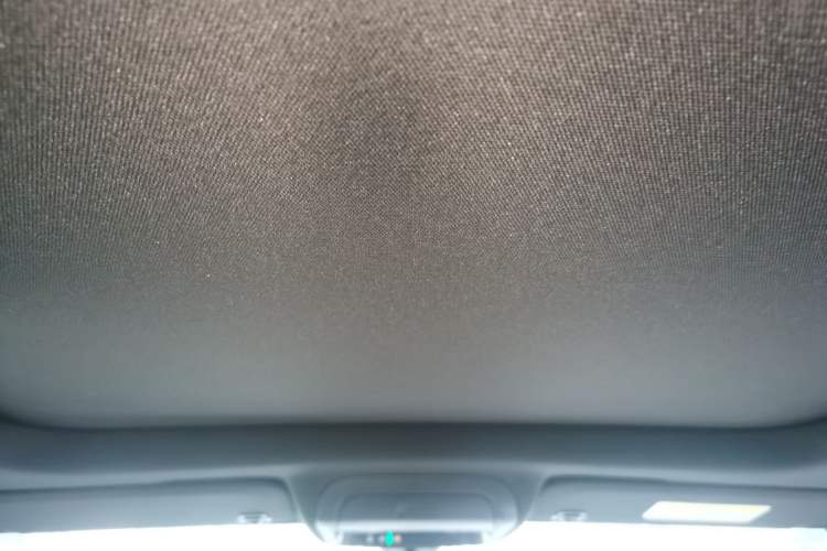 Used Cadillac XT4 2021 28T Two-Wheel Drive Tech Edition Headliner