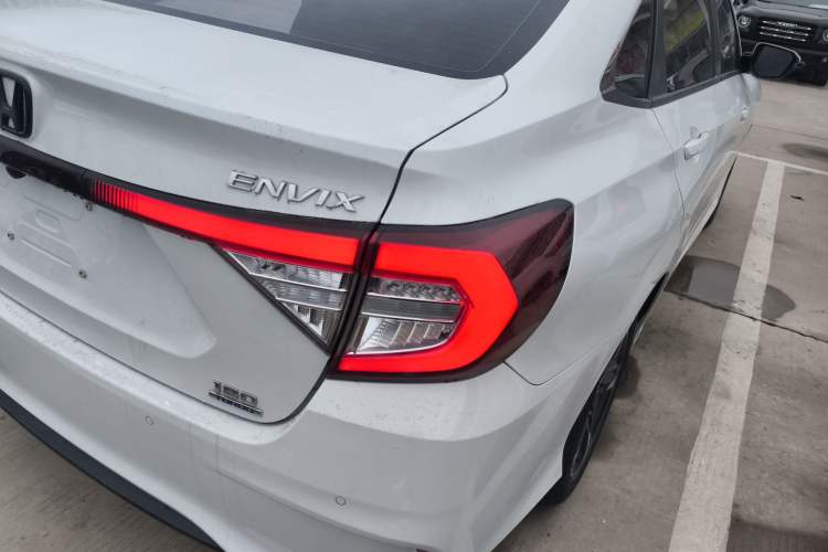 Used Honda Envix 2019 180TURBO CVT Enjoyment Edition China VI
