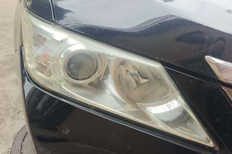Used Toyota Camry 2013 2.0G Comfort Edition Right Front Headlight