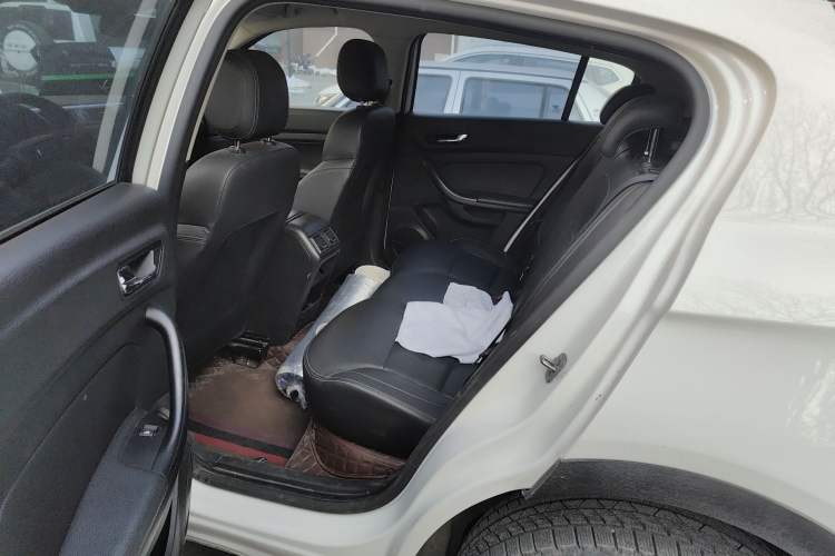 Used Qoros 5 2018 Revised Version 1.6T Automatic Leading Edition
