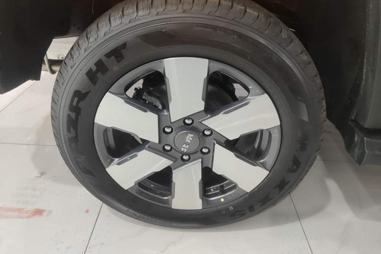 Used BAIC Off-Road BJ40 Electric Drive 2025 Standard Edition Right Rear Wheel Hub
