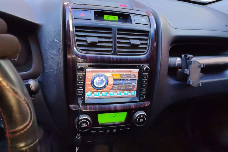 Used Kia Sportage 2012 2.0L Automatic Two-Wheel Drive GLS