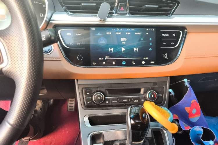 Used Geely Auto Vision S1 2018 1.4T CVT FENGXING Model