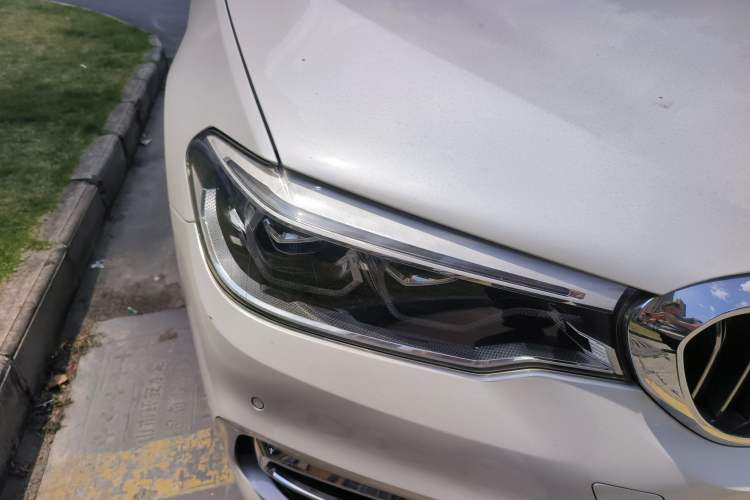 Used BMW 5 Series 2018 Facelifted 530Li Luxury Edition Premium Package
