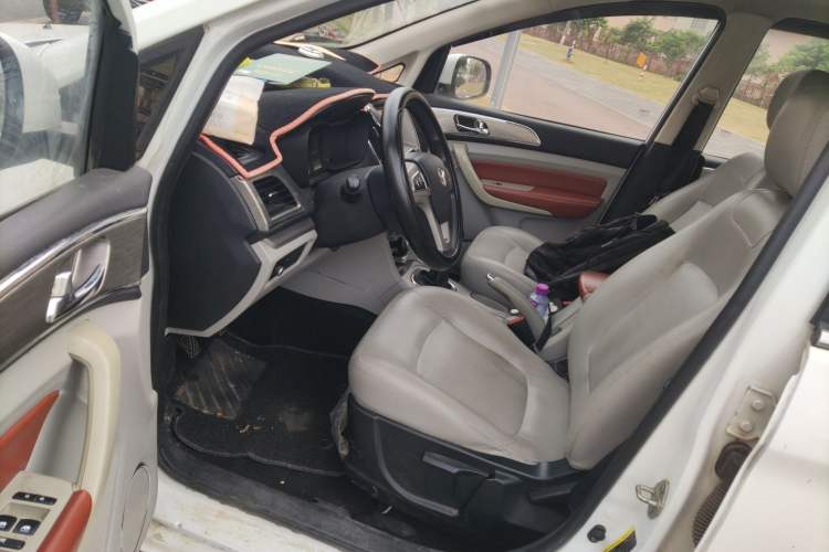 Used HYOSOW H3 2016 H3F 1.5L Manual Luxury Model
