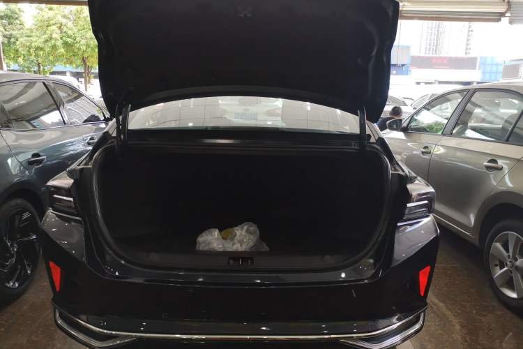 Used Dongfeng Aeolus Yixuan MAX 2021 1.5T Super-Powered Dad Edition