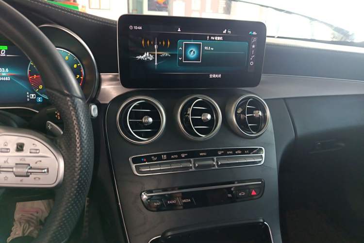 Used Mercedes-Benz C-Class 2021 C 260 Coupe Audio And AC Panel