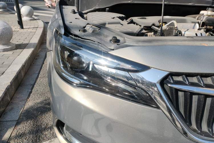 Used Buick GL6 2018 18T 6-Seater Prestige Model