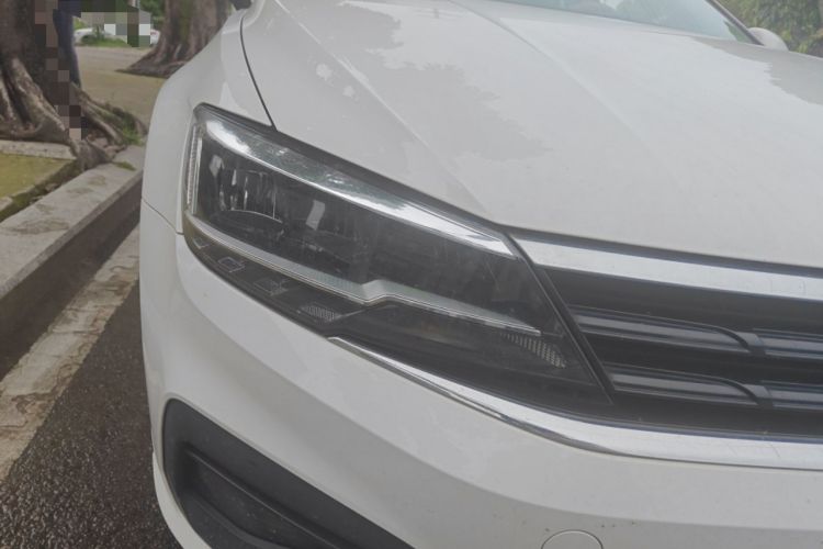 Used Volkswagen Lamando 2021 230TSI DSG Fashion Edition Right Front Headlight