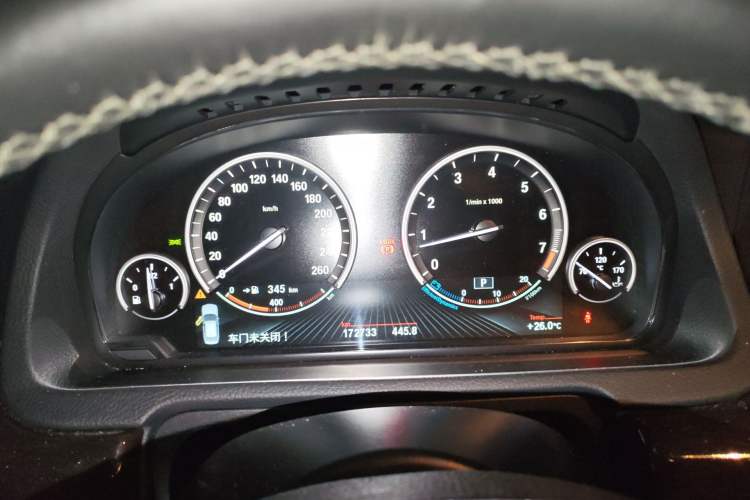 Used BMW 5 Series GT 2015 535i Leading Model