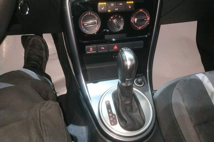 Used Volkswagen Beetle 2018 180TSI Dune Off-Road Edition