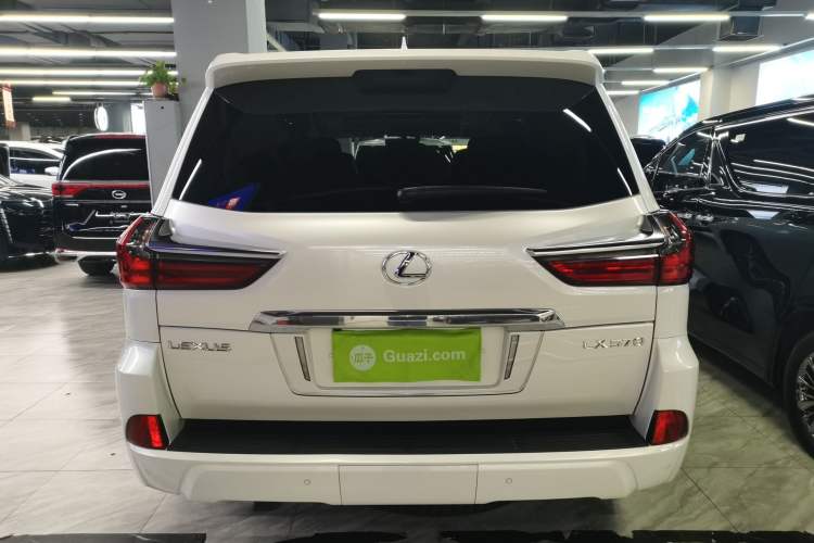 Used Lexus LX 2019 570 Dynamic Luxury Edition
