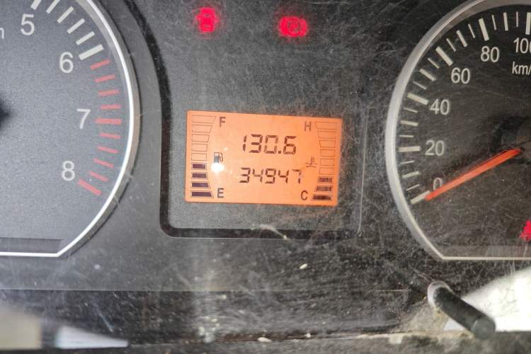 Used FORTHING Lingzhi 2016 M3L 1.6L 7-Seater Comfort Model
