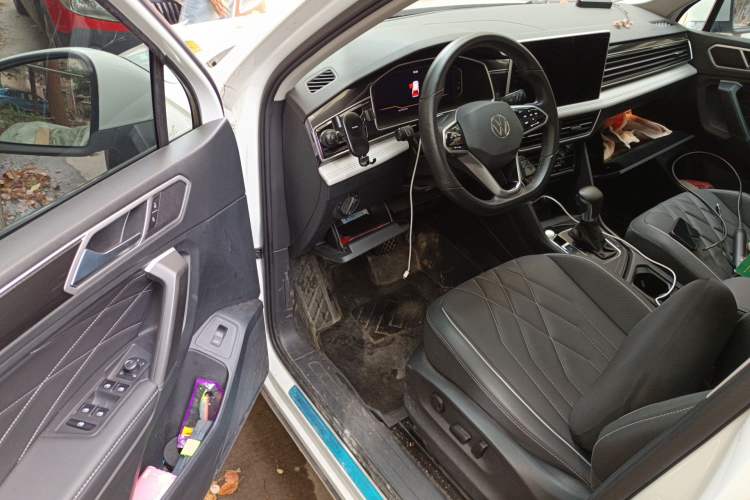 Used Volkswagen Tiguan L 2022 330TSI Automatic Two-Wheel Drive Smart Edition Driver Seat